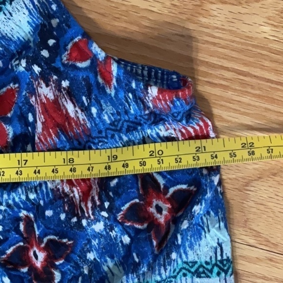 ISELA Tank - Picture 5 of 7